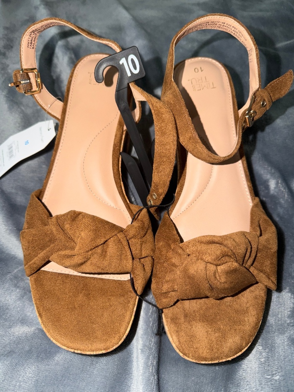 Time and Tru Women's 10 Brown Bow Platform Sandals NWT
